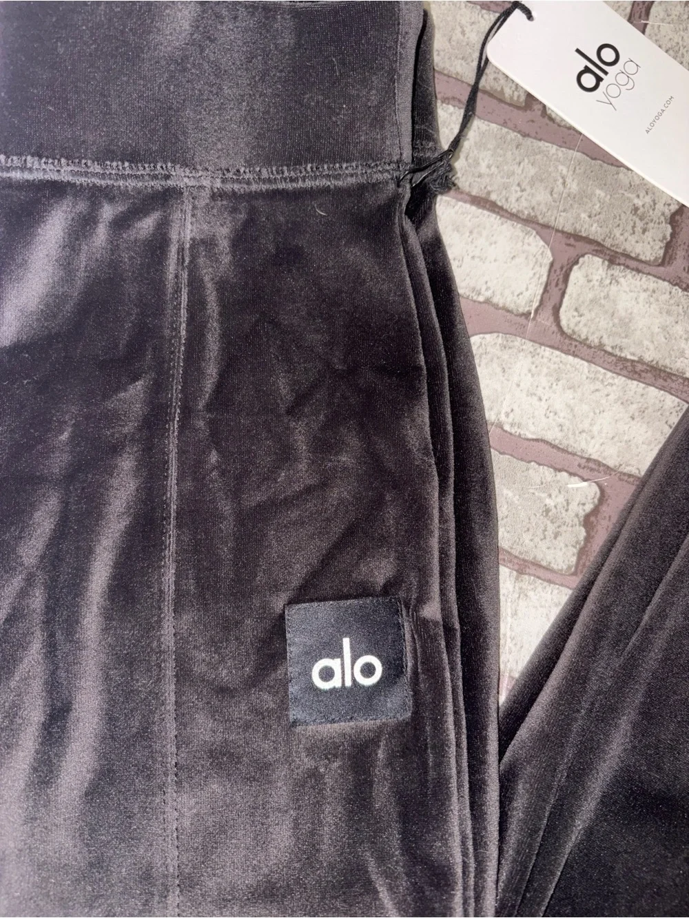 NWT ALO Yoga - Velour Flare Pant